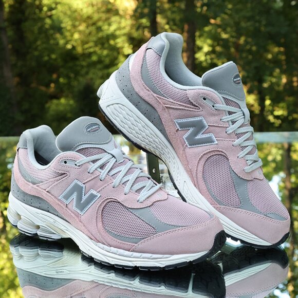 New Balance 2002R Orb Pink Grey Men’s Size 13 - Picture 3 of 13